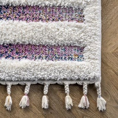 NuLOOM Bristol High-Low Geometric Tassel Area Rug 6 NuLOOM Bristol High-Low Geometric Tassel Area Rug - Image 4