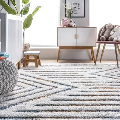 NuLOOM Bristol High-Low Geometric Tassel Area Rug 9 NuLOOM Bristol High-Low Geometric Tassel Area Rug - Image 7
