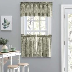 Ellis Curtain Lexington Leaf Pattern On Colored Ground Tailored Valance 58"x15" Sage