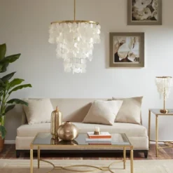 Isla Chandelier White -Safavieh Shop GUEST 3745e28d 76a0 4a07 a63c f7deedc39a10