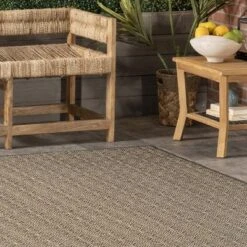 NuLOOM Margo Aztec Diamonds Indoor And Outdoor Area Rug -Safavieh Shop GUEST 3beac213 c7c2 4e2f 8280 20dc18f43cb2