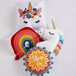 Monique Round Shine On Pillow - Homthreads -Safavieh Shop GUEST 59e906e9 dc4c 4803 b35a c2cc1200eb04