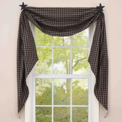 Park Designs Sturbridge Fishtail Swag - Black
