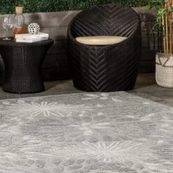 NuLOOM Floret Raised Indoor And Outdoor Patio Area Rug 19 NuLOOM Floret Raised Indoor And Outdoor Patio Area Rug -Safavieh Shop GUEST 685d9621 78f7 4f50 b362 7573130d293c