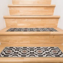 World Rug Gallery Trellis Non-Slip Stair Treads -Safavieh Shop GUEST c3f88774 f3d1 4e5b bd7d 058d088b0f96
