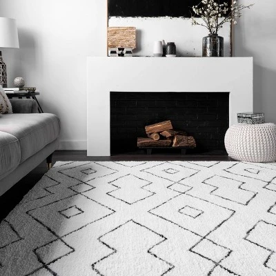 Hand Tufted Beaulah Shaggy Area Rug - NuLOOM 5 Hand Tufted Beaulah Shaggy Area Rug - NuLOOM - Image 3