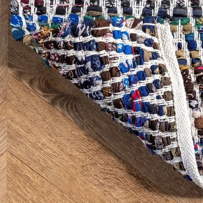 Hand Woven Chevron Roxanne Rug - NuLOOM 7 Hand Woven Chevron Roxanne Rug - NuLOOM - Image 5