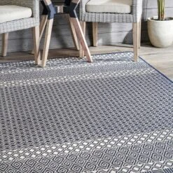 NuLOOM Tilly Striped Lattice Indoor/Outdoor Area Rug -Safavieh Shop GUEST d5f6025e 6c91 4bc9 bee3 2a7e02d8d8bc
