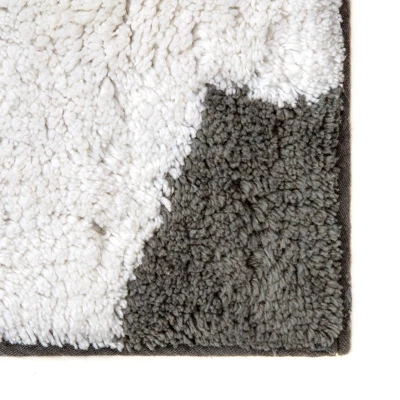 3'6"x4'6" Star Wars: The Mandalorian The Child Accent Rug 4 3'6"x4'6" Star Wars: The Mandalorian The Child Accent Rug - Image 2