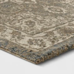 Medallion Jewel Boarder Persian Rug Cream/Gray - Threshold™